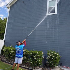 Wilson-Farm-Neighborhood-House-Washing-in-Clayton-NC 3