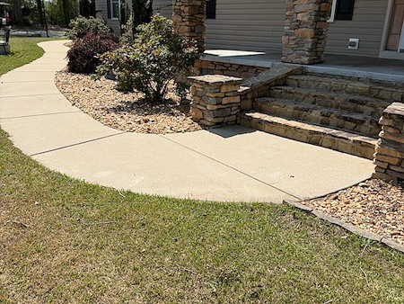 Patio & Sidewalk Cleaning Thumbnail